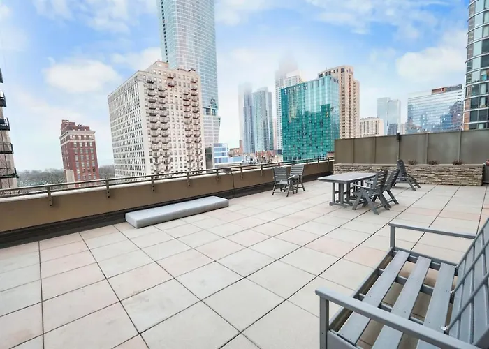 South Loop 2br Skyline Views - 5 Min To Grant Park *